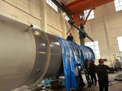Доставка частей ректификационной и бражной колонн винно-коньячного завода